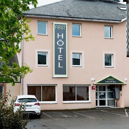 Hotel First Rodez Esterno foto